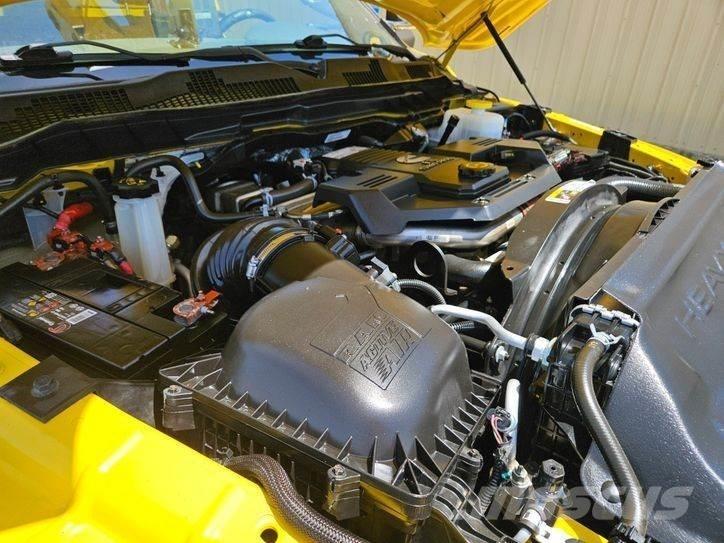 RAM 5500 Platforme aeriene montate pe camion