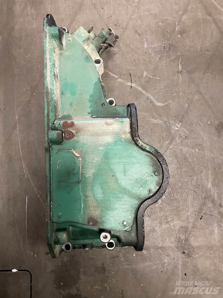  Unmarked Electronice