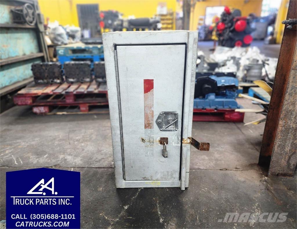  Unmarked Transport - Altele