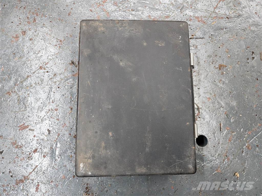  Unmarked Electronice