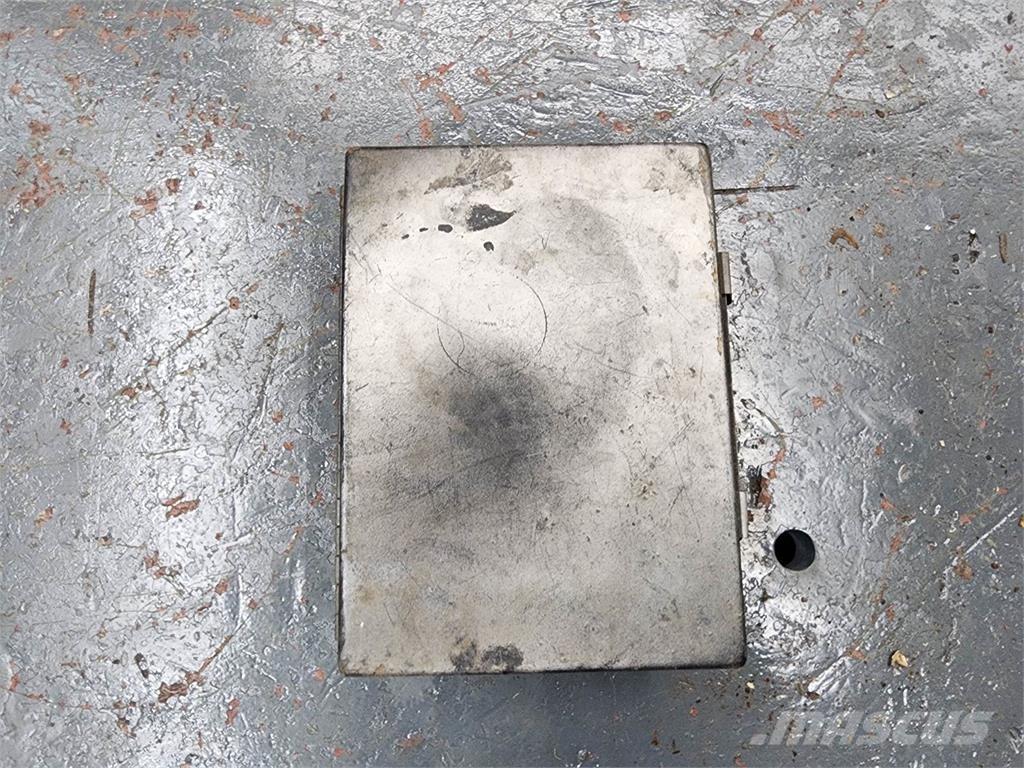  Unmarked Electronice