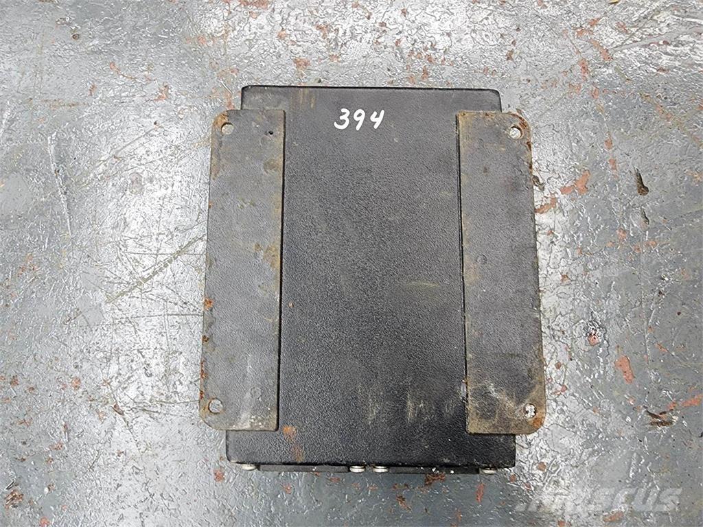  Unmarked Electronice