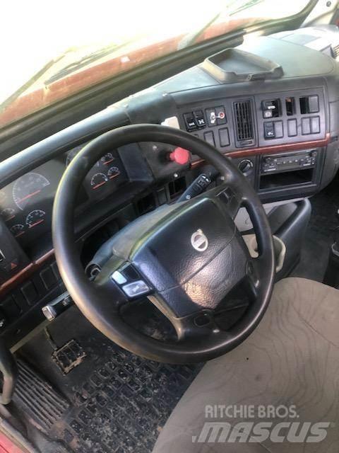 Volvo DHD Autotractoare
