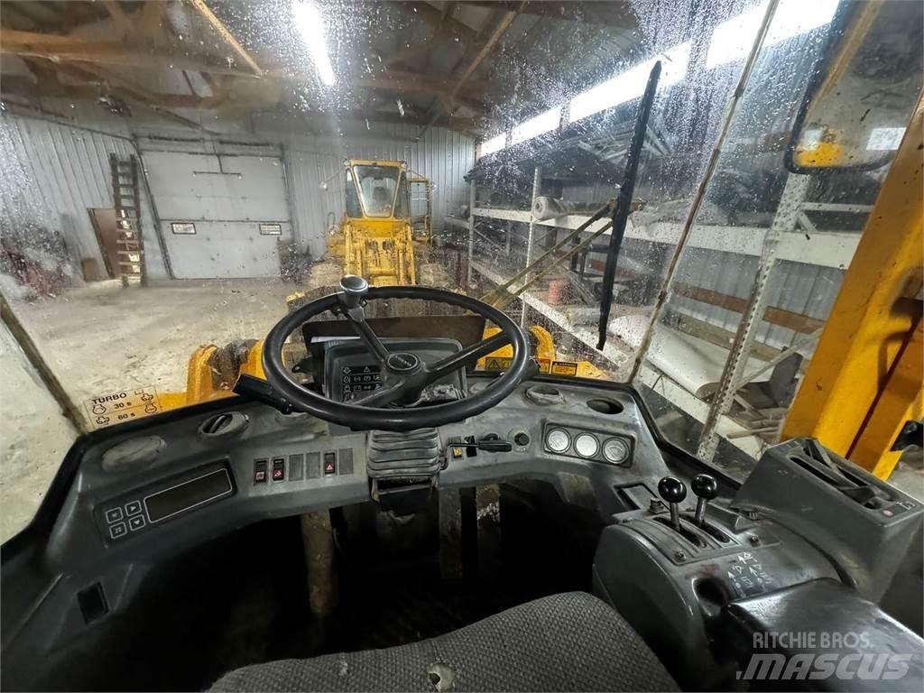 Volvo L70C Incarcator pe pneuri