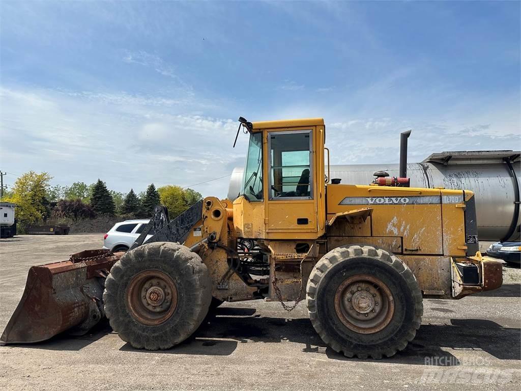 Volvo L70D Incarcator pe pneuri