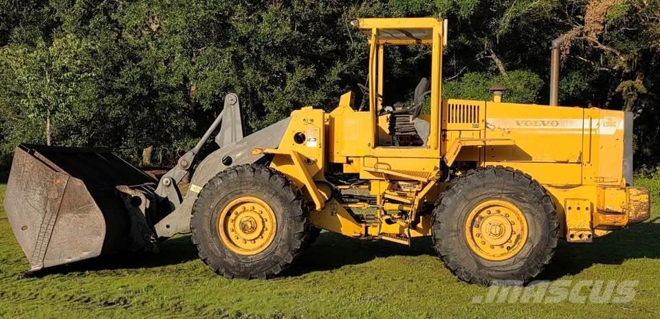 Volvo L90C Incarcator pe pneuri