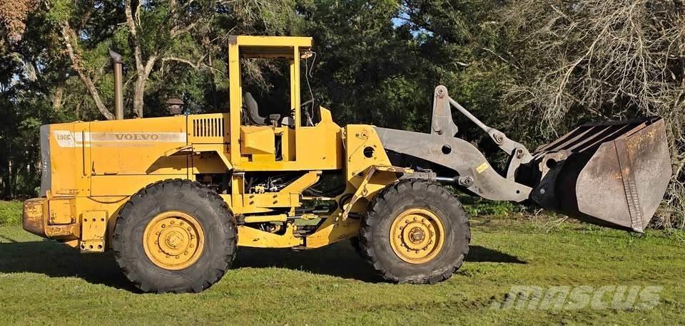 Volvo L90C Incarcator pe pneuri