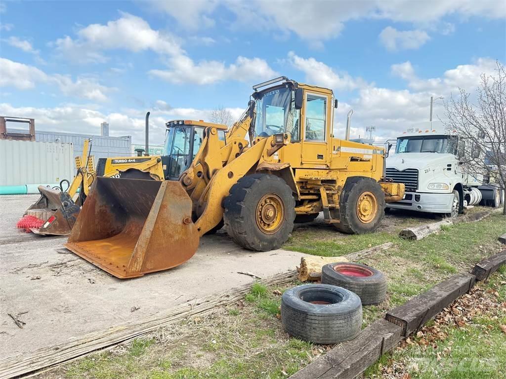 Volvo L90D Incarcator pe pneuri