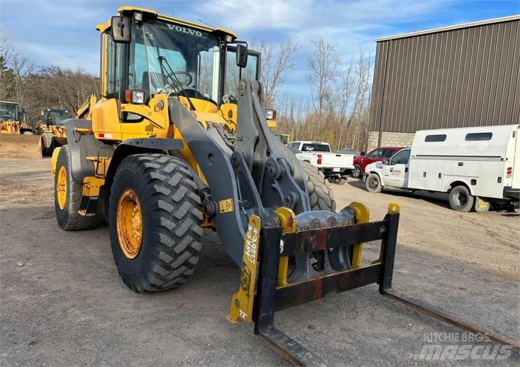 Volvo L90G Incarcator pe pneuri