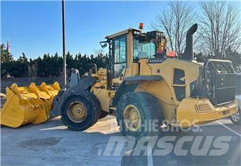 Volvo L90G Incarcator pe pneuri