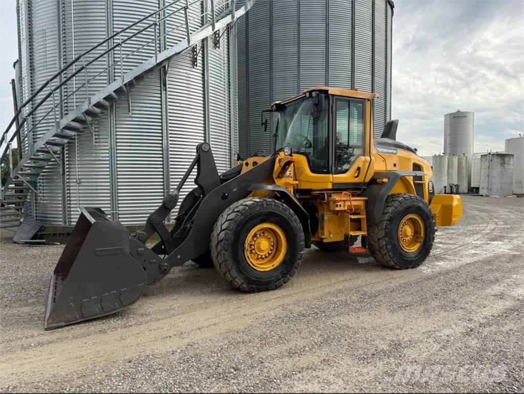 Volvo L90H Incarcator pe pneuri