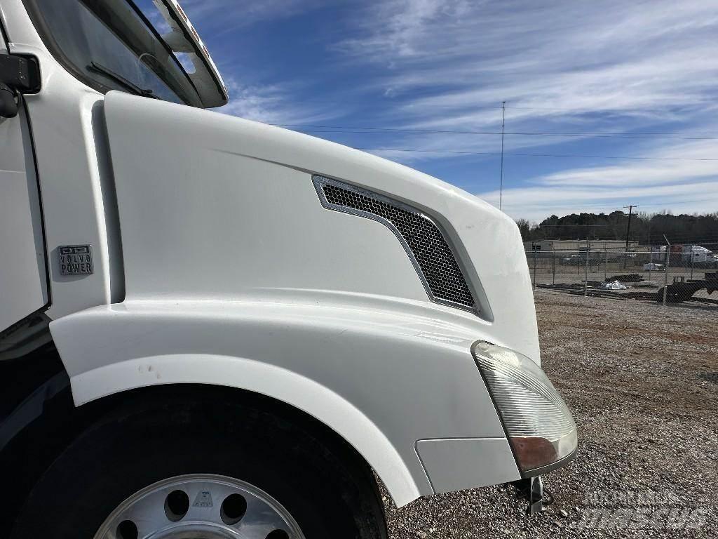Volvo VNL Transport - Altele
