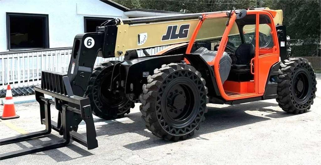 JLG 642 Stivuitoare telescopice