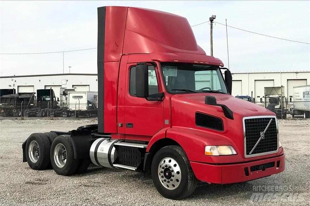 Volvo VNM Camion cabina sasiu