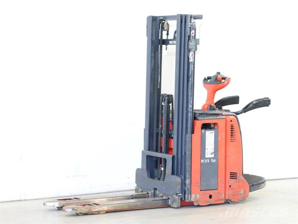 Linde D12AP/133 Transpaleta manuala