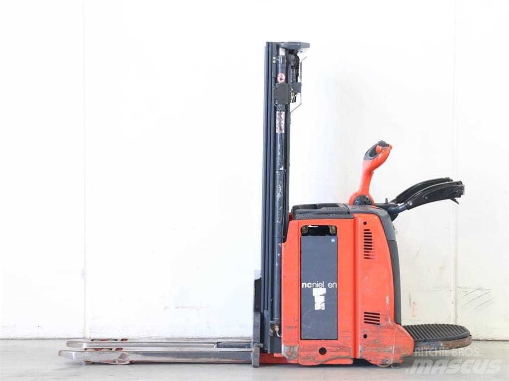 Linde D12AP/133 Transpaleta manuala