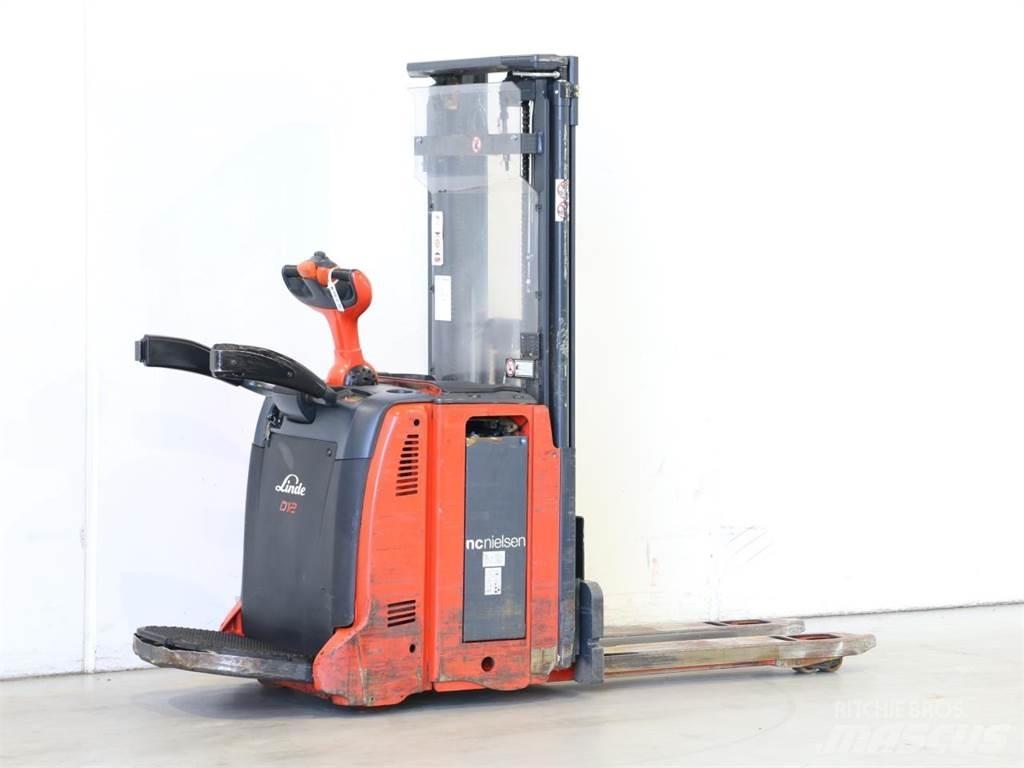 Linde D12AP/133 Transpaleta manuala
