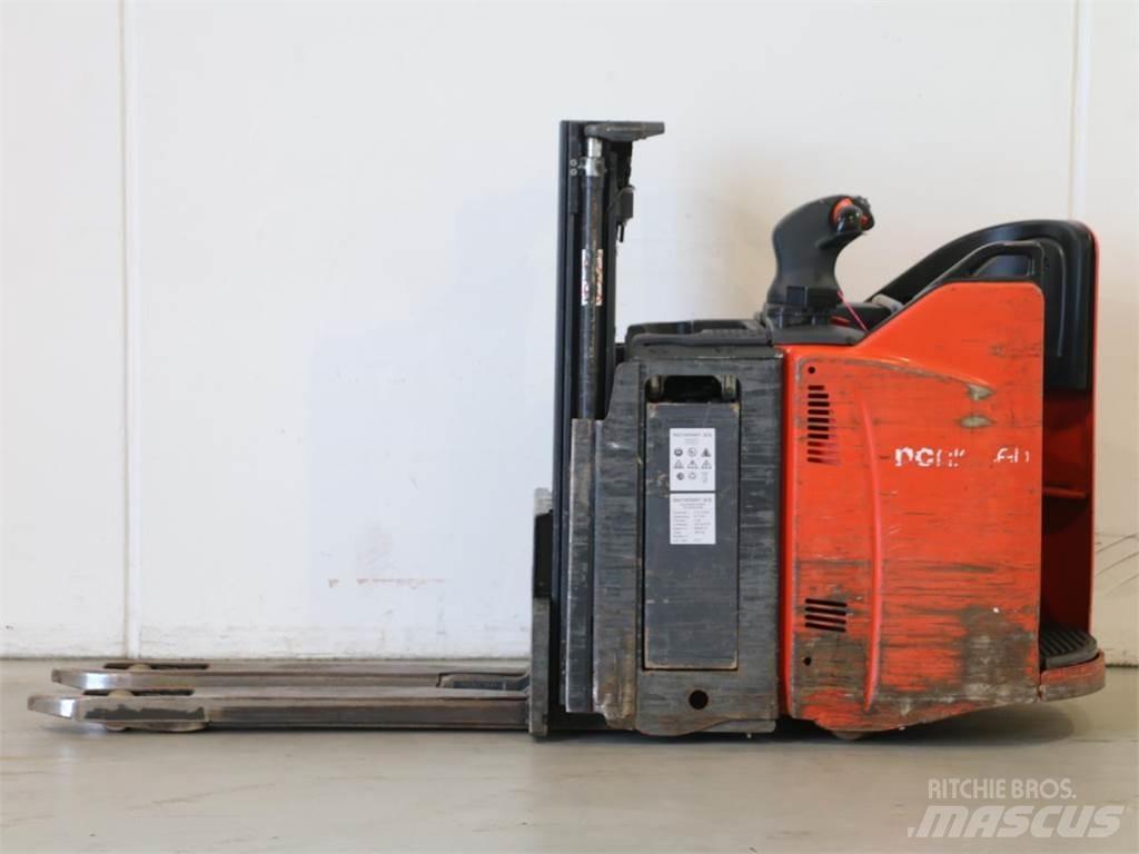Linde D12HPSP/133 Transpaleta manuala