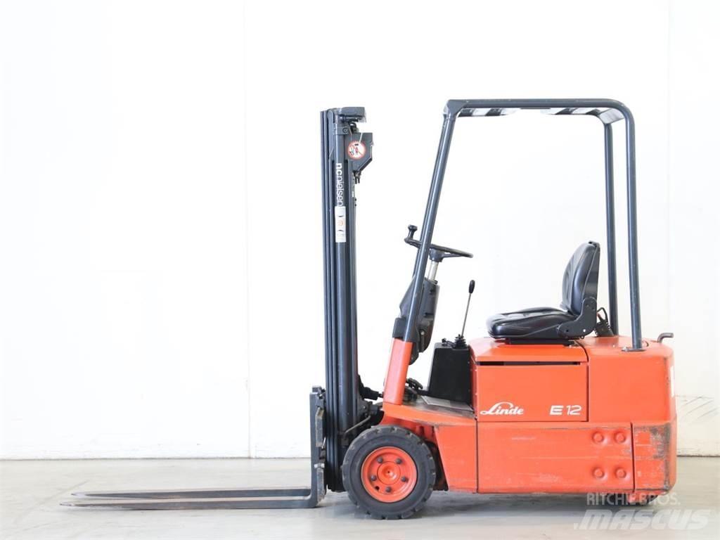 Linde E12/324 Stivuitor electric