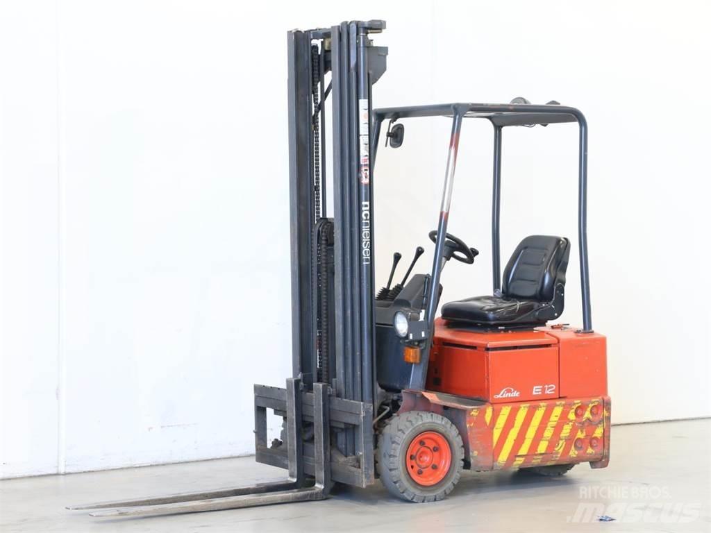 Linde E12/324 Stivuitor electric