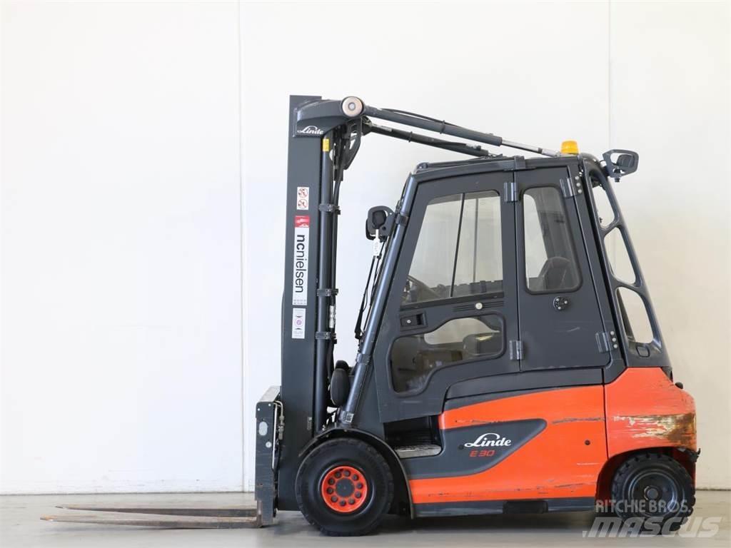 Linde E30/387 Stivuitor electric