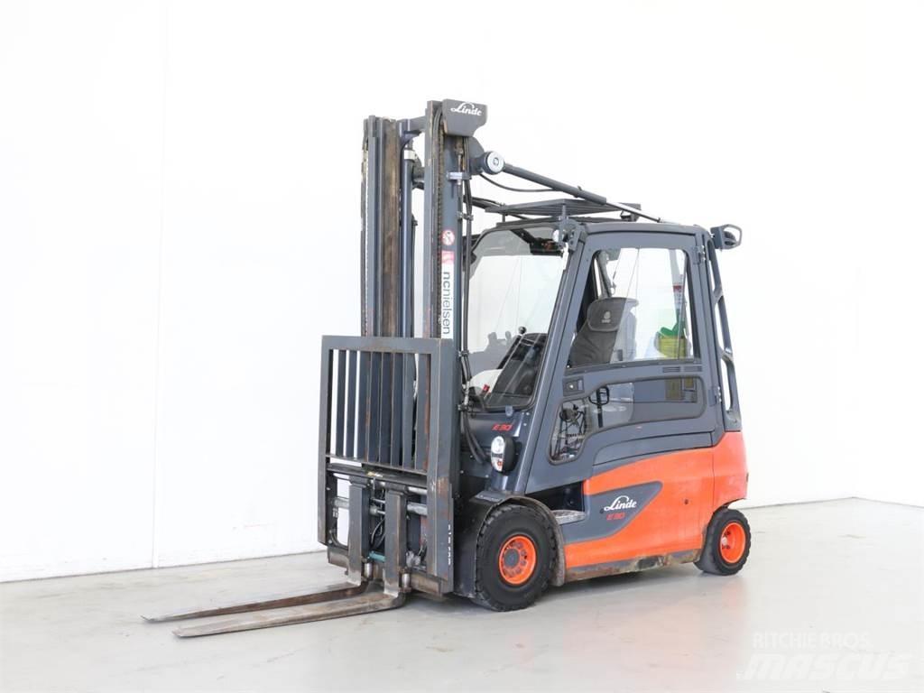 Linde E30L/387 Stivuitor electric