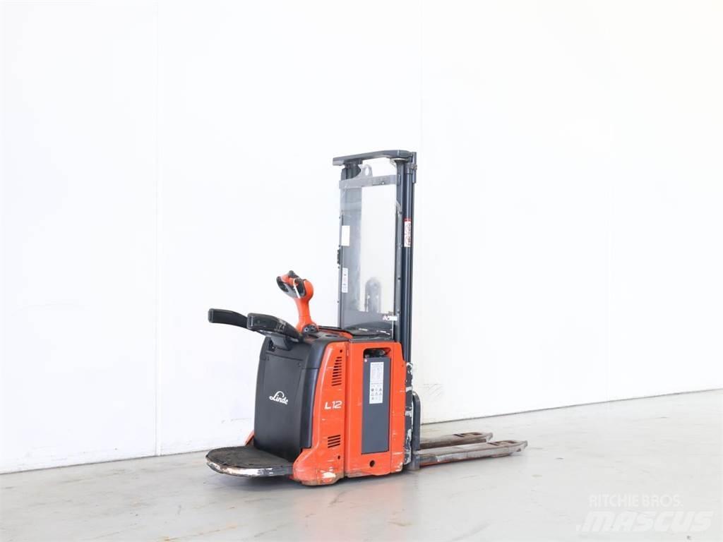 Linde L12LAP/133 Transpaleta manuala