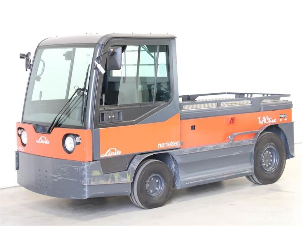 Linde P250/127 Camioane de tractiune