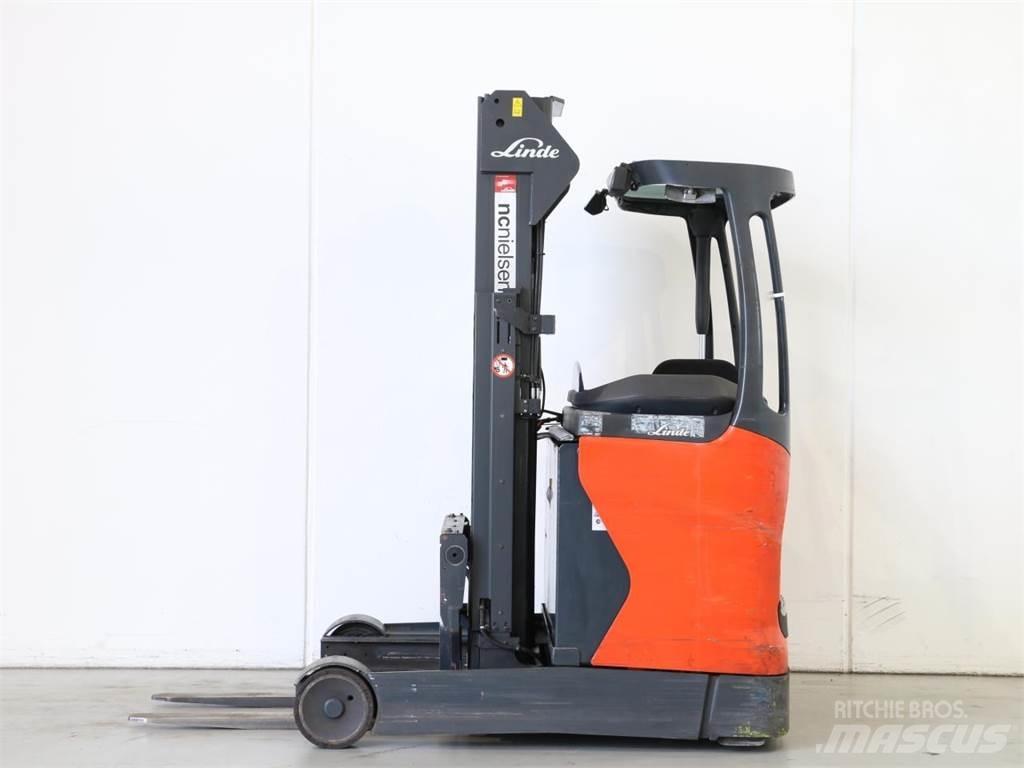 Linde R16/1120 Stivuitor cu catarg retractabil