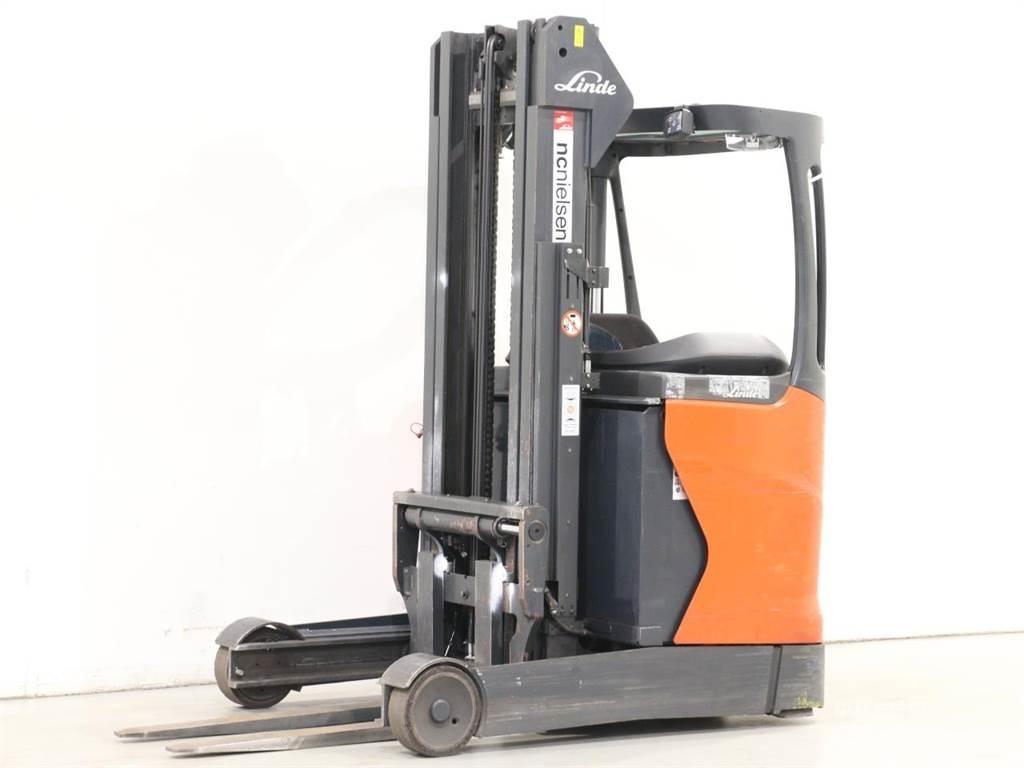 Linde R16/1120 Stivuitor cu catarg retractabil