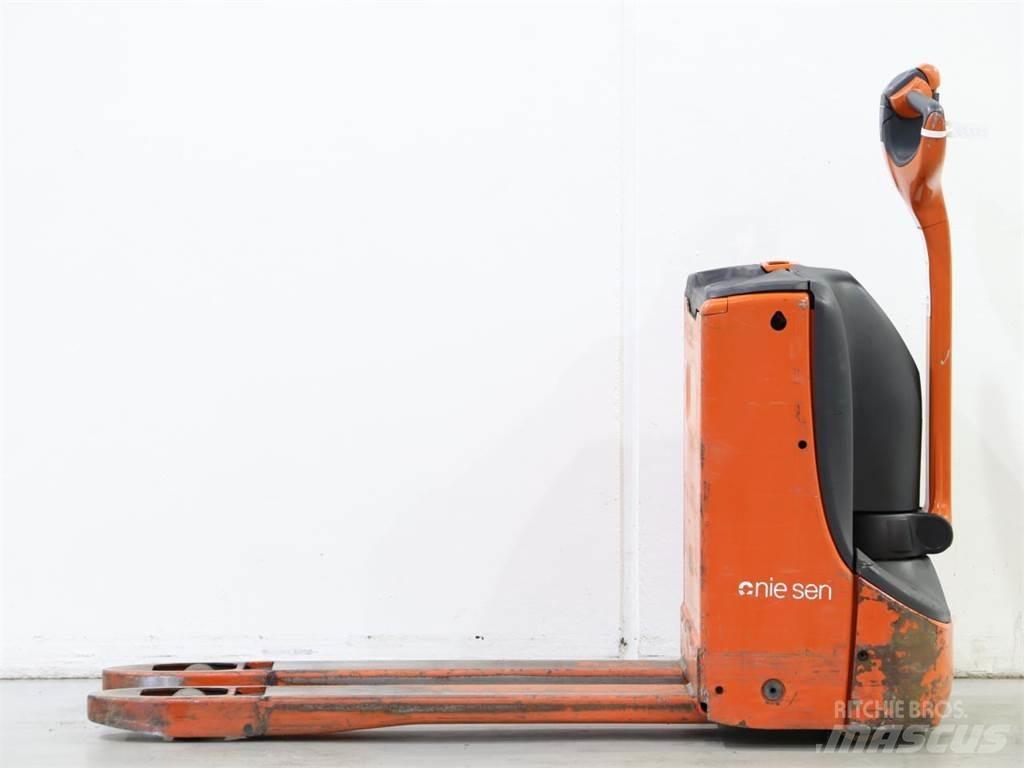 Linde T16/1152-00 Transpaleta manuala
