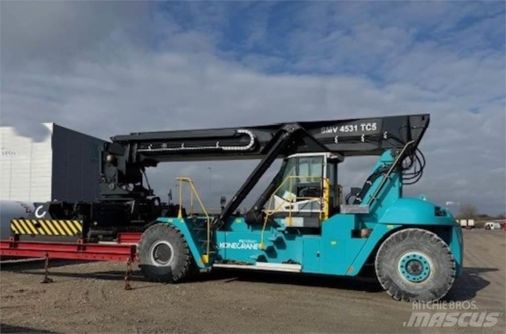 SMV 4531 TC5 Stivuitor cu catarg retractabil