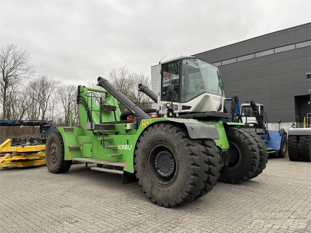 SMV 4535 TC5 Stivuitor cu catarg retractabil