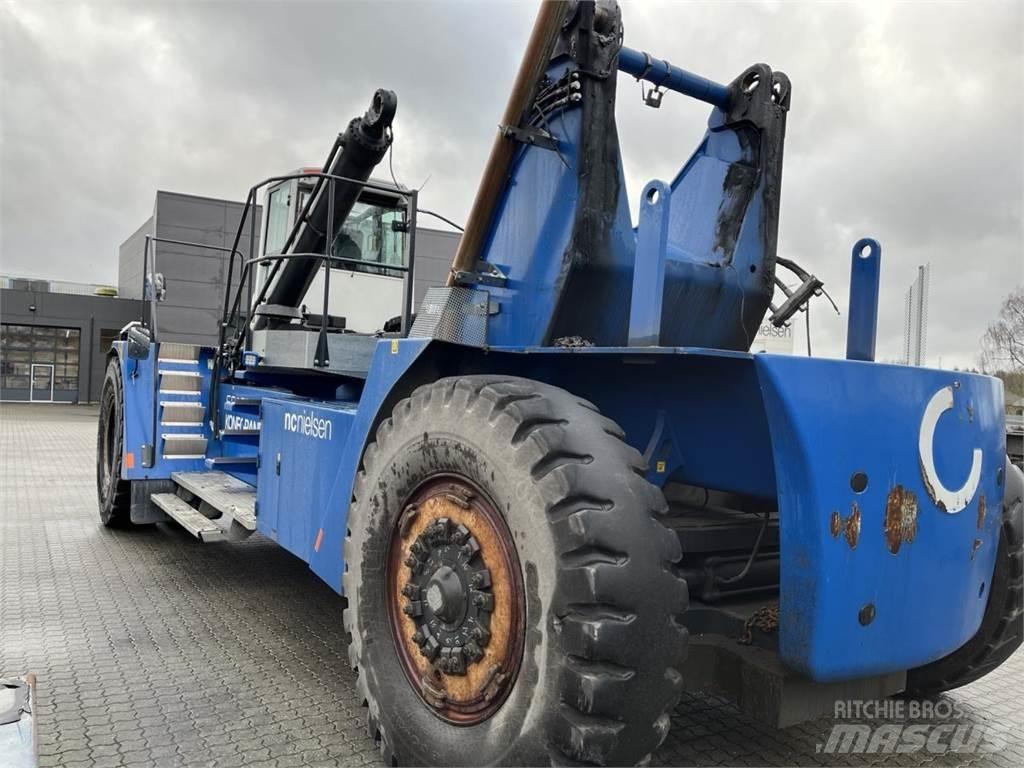 SMV 4535 TC5 Stivuitor cu catarg retractabil