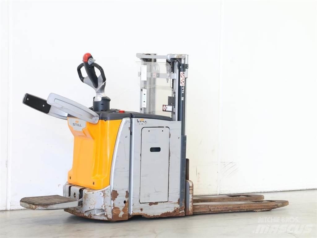 Still EXD-SF20 Transpaleta manuala