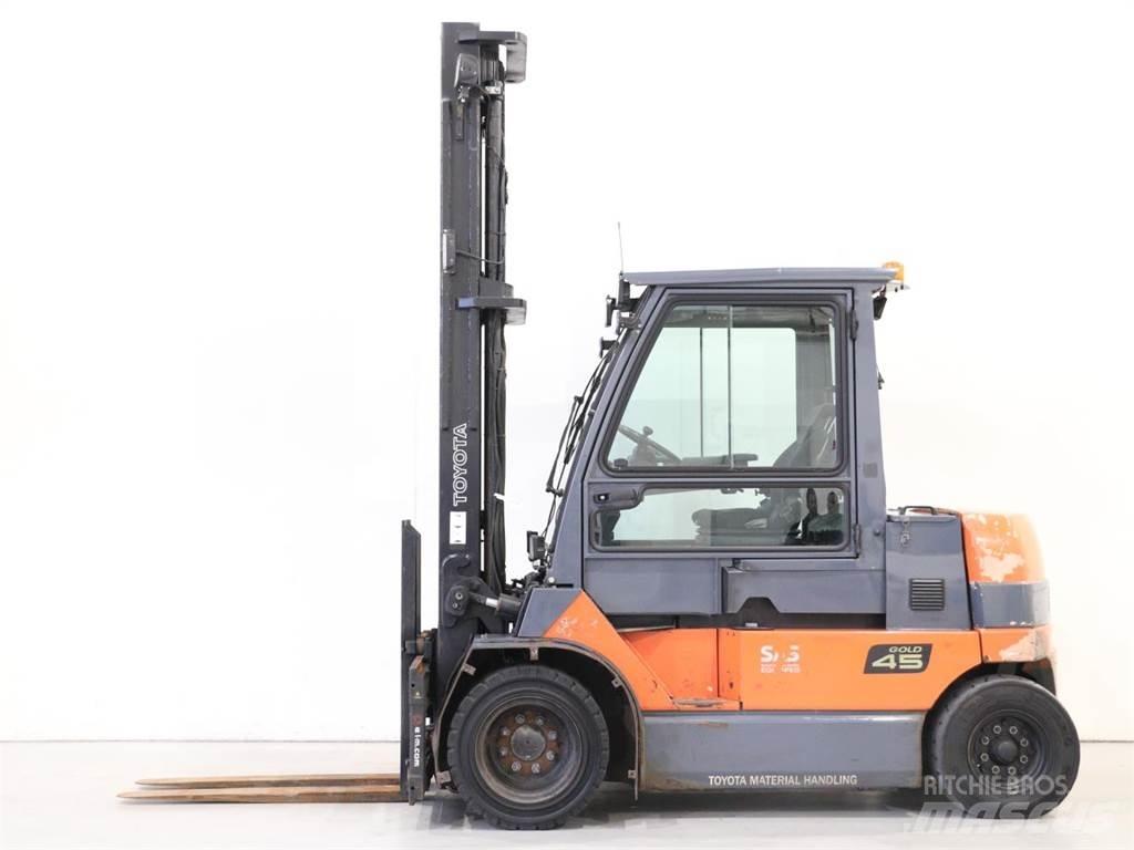 Toyota 7FBMF45 Strivuitoare-altele