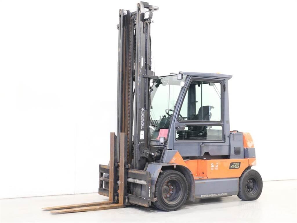 Toyota 7FBMF45 Strivuitoare-altele