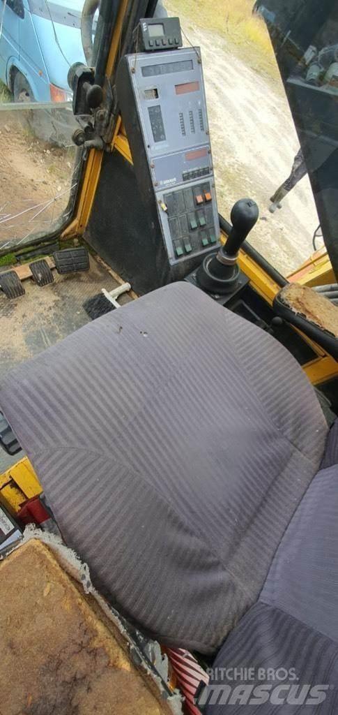 Åkerman H 14 BE Excavatoare pe șenile
