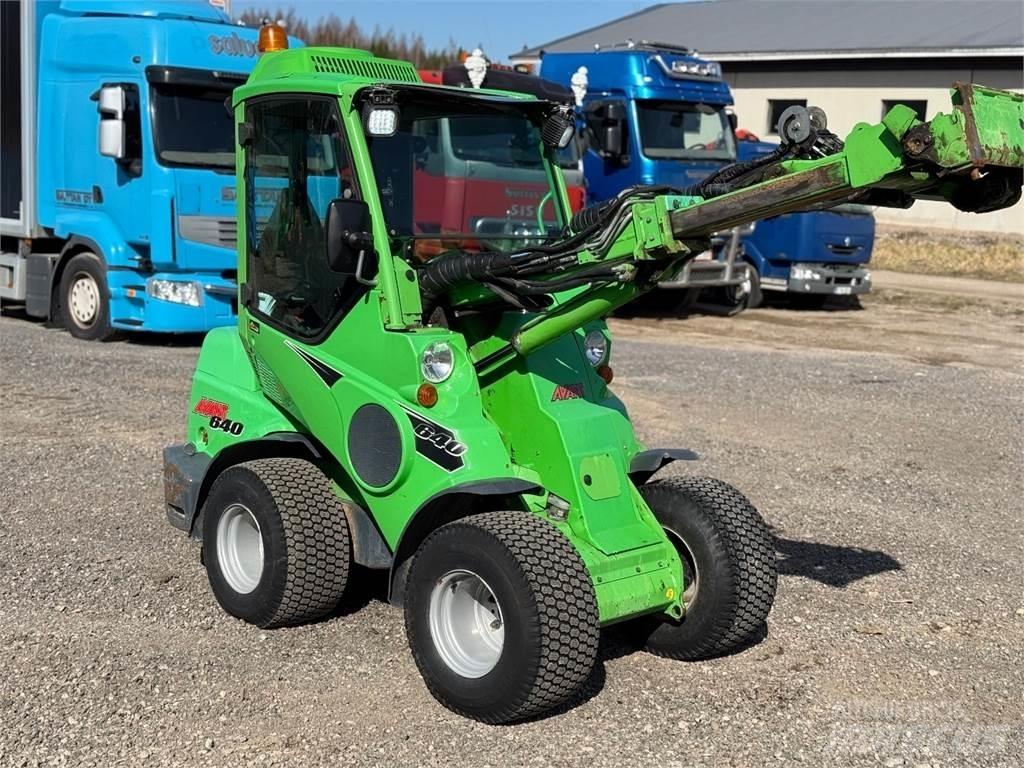 Avant 640 DLX Mini incarcatoare