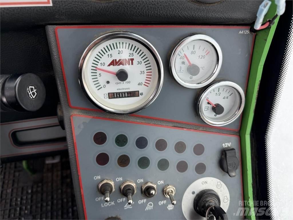 Avant 640 DLX Mini incarcatoare