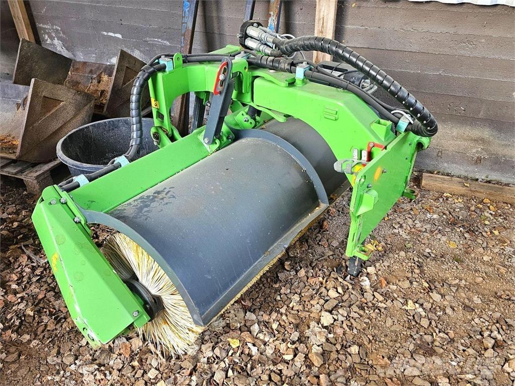 Avant Avoharja Perii