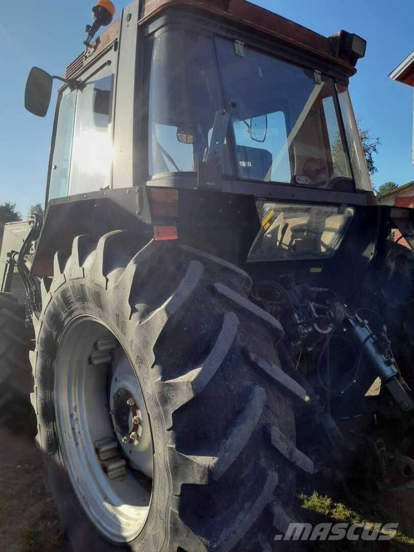 Case IH 4240 Tractoare