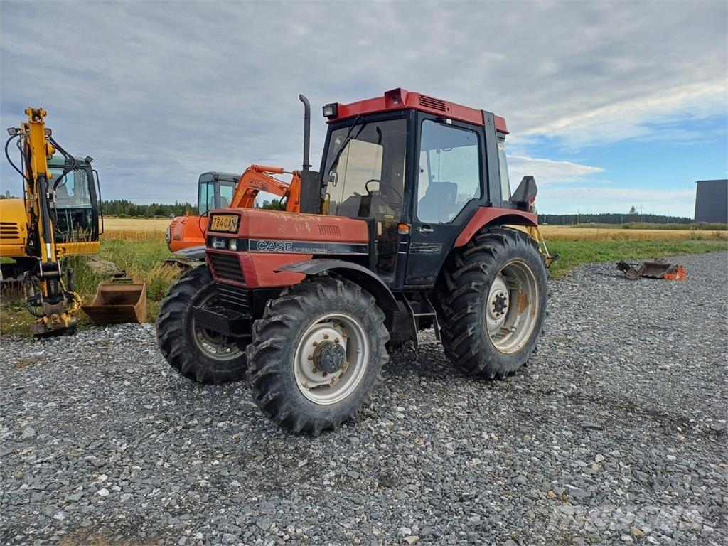 Case IH 685XL Tractoare