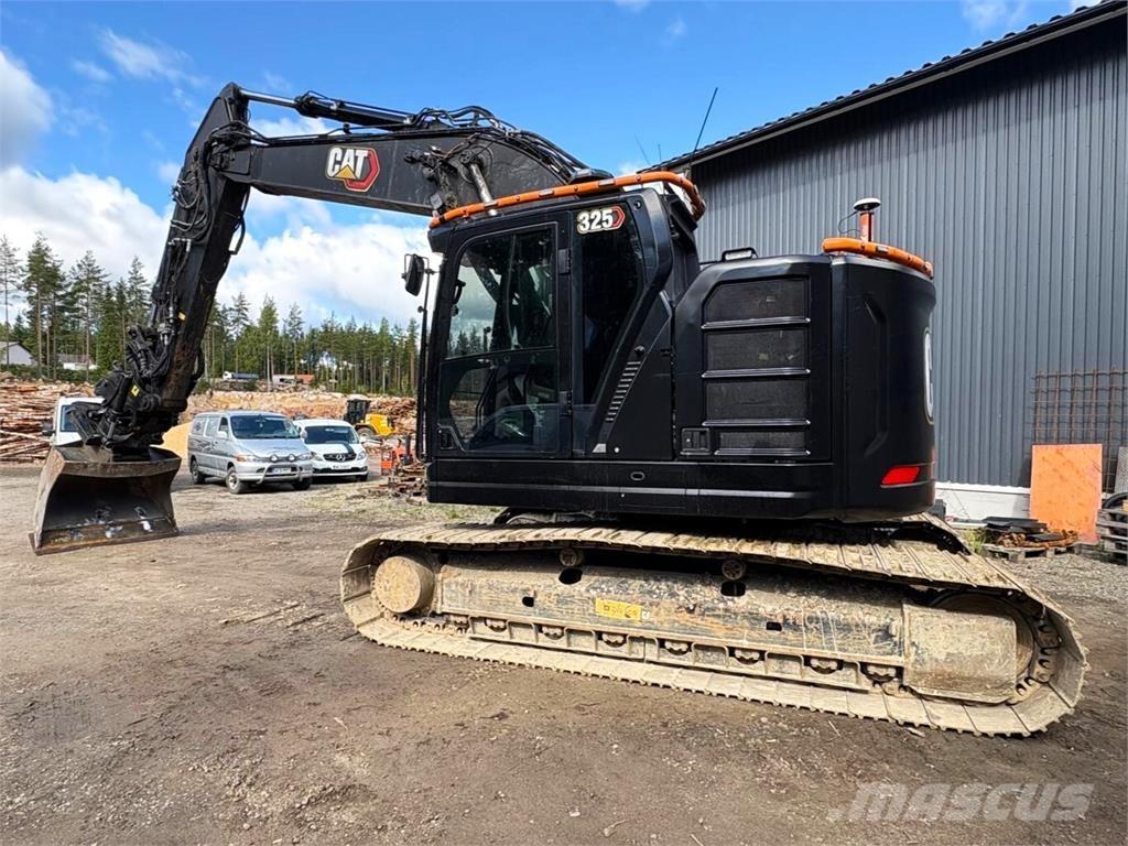 CAT 325 Excavatoare pe șenile
