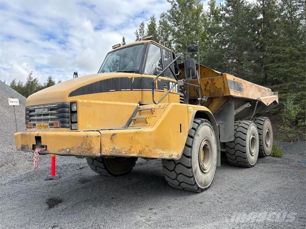 CAT 740 Transportoare articulate