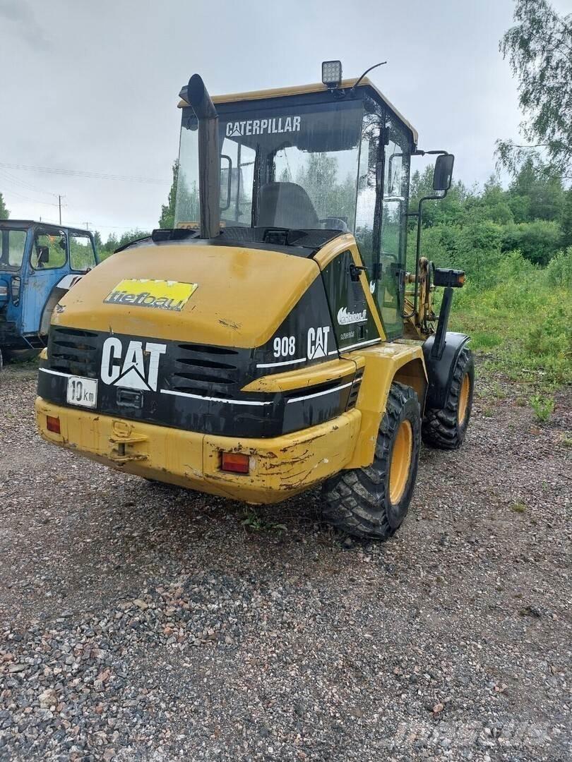 CAT 908 Incarcator pe pneuri