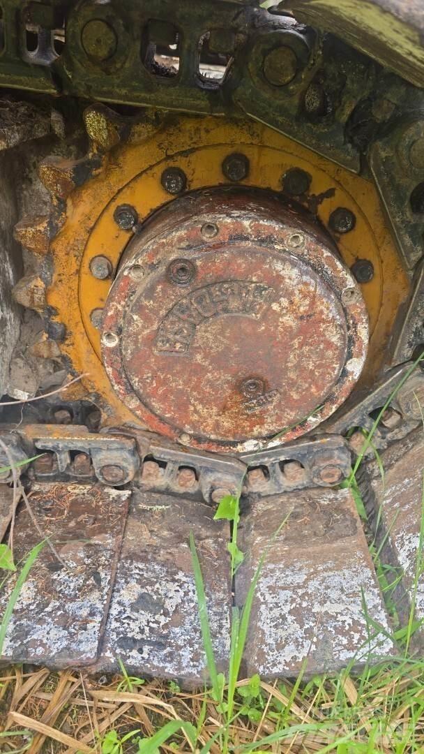 Daewoo 130 LC Excavatoare pe șenile
