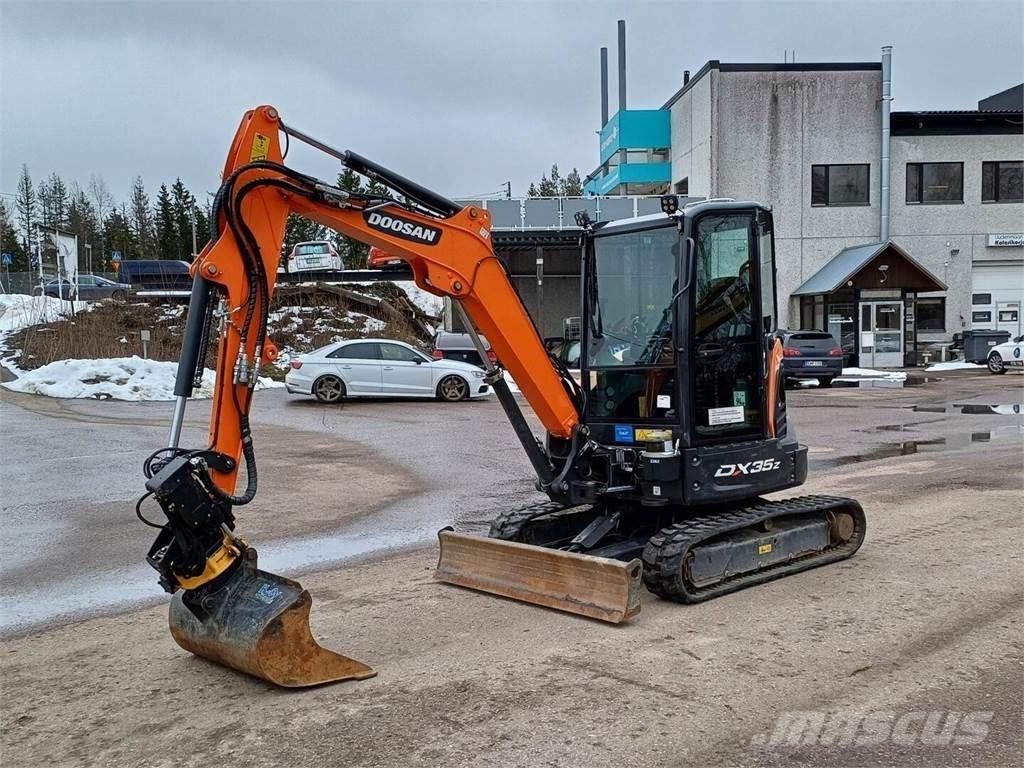 Doosan DX 35 Z Mini excavatoare < 7t