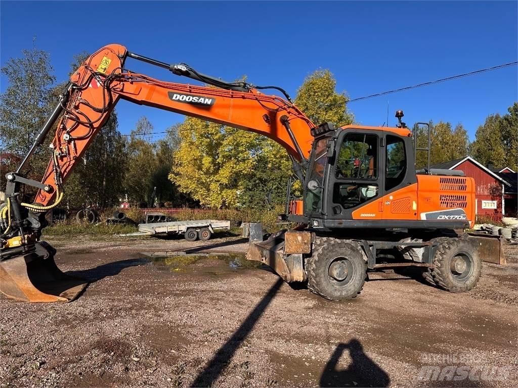 Doosan DX170W-5 Excavatoare cu roti
