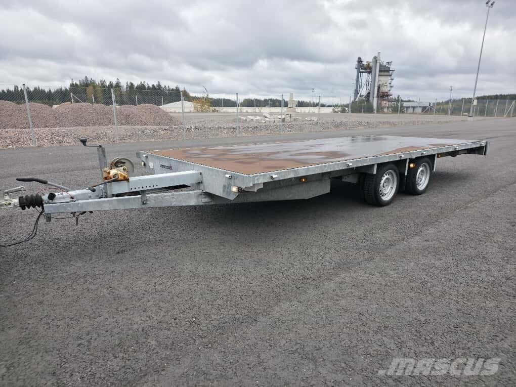 Eduard P4 3000kg Pick up/Prelata